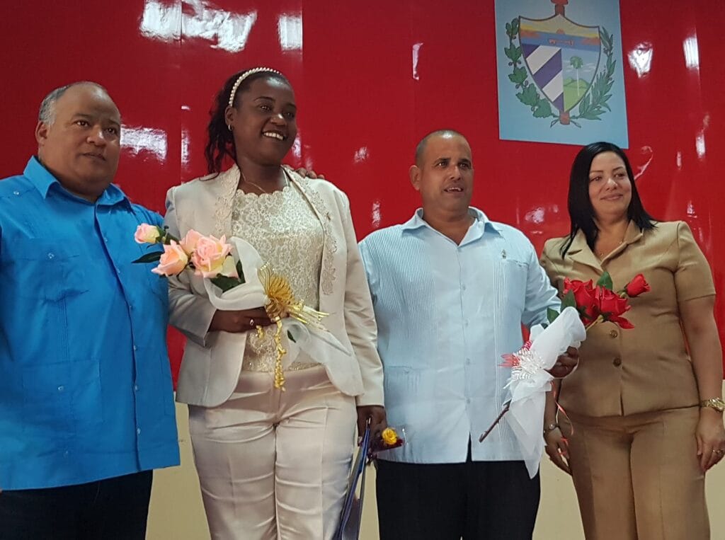 Sigue la farsa electoral: ahora toca a los gobernadores provinciales