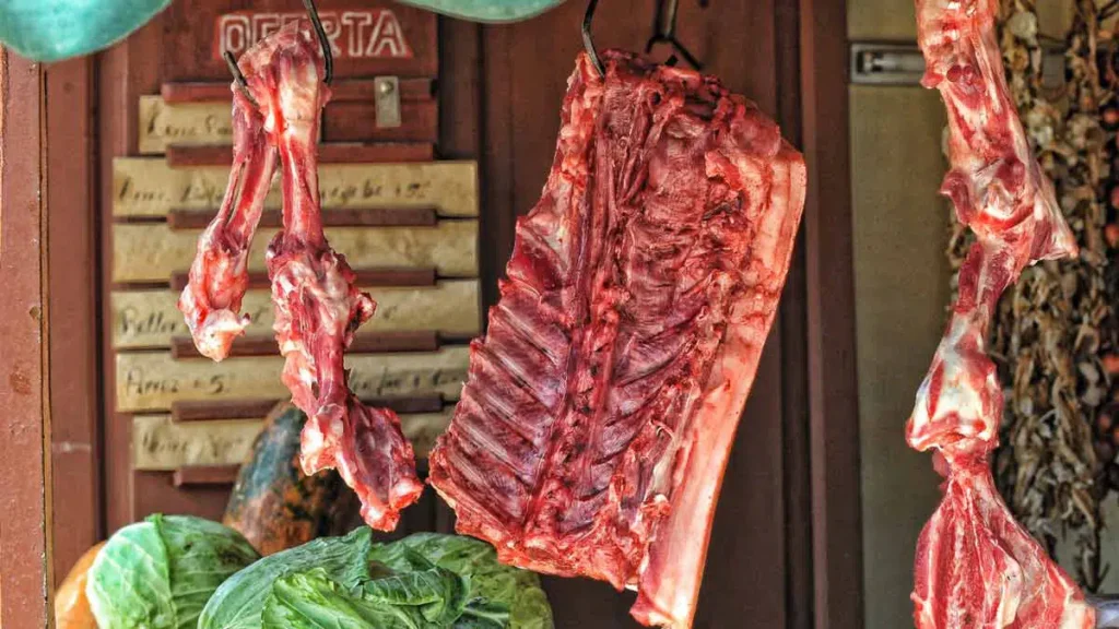 MATANZAS, LA CARNE, LOS CAJEROS... EL HAMBRE