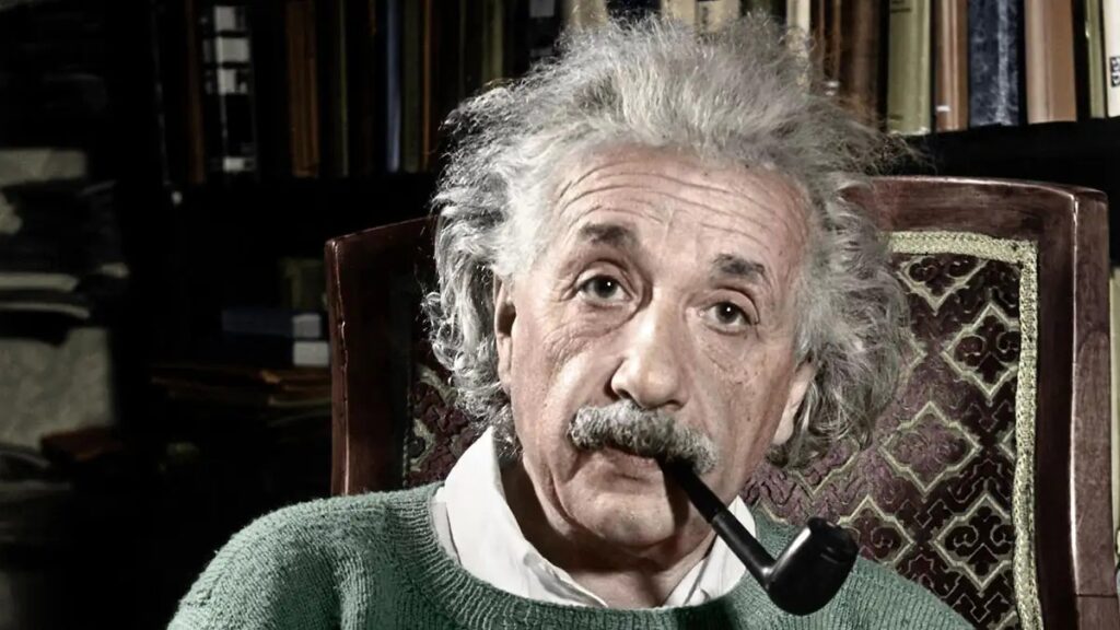 ¿EINSTEIN ERA ATEO O CREÍA EN DIOS?
