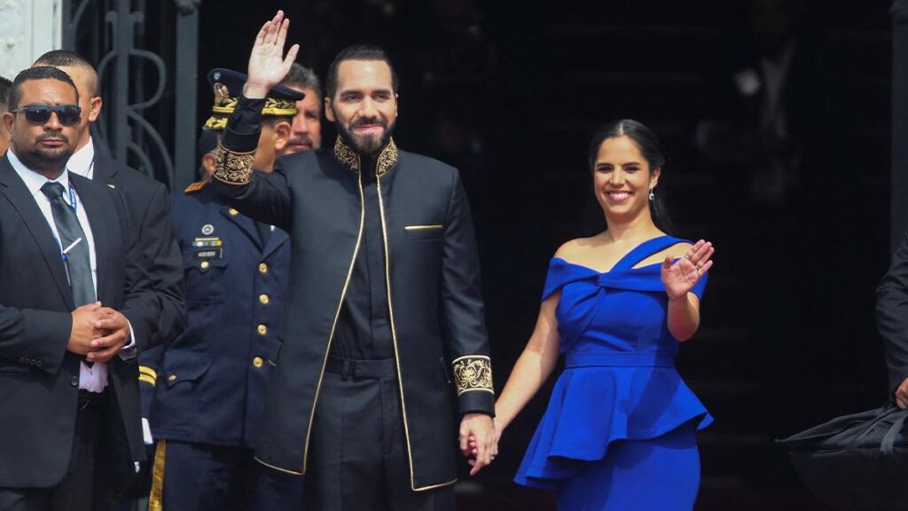 BUKELE INICIA SEGUNDO MANDATO Y PROMETE "MEDICINA" PARA CURAR LA ECONOMÍA