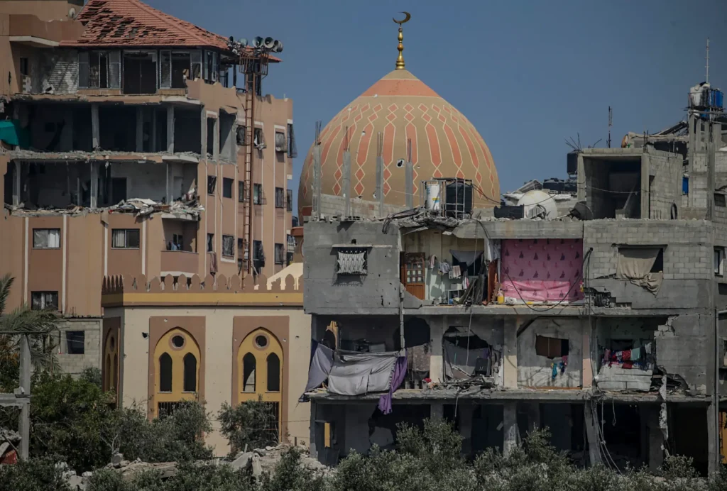 AL MENOS 27 MUERTOS EN UN ATAQUE ISRAELÍ EN UNA ESCUELA DE UNRWA EN GAZA