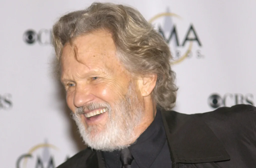 MUERE LA LEYENDA DE LA MÚSICA COUNTRY Y PREMIADO ACTOR KRIS KRISTOFFERSON A LOS 88 AÑOS