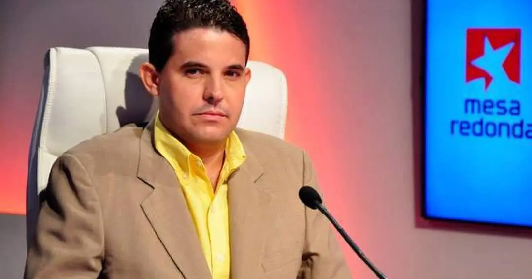 LÍO ENTRE PERIODISTAS CUBANOS: YASEL PORTO EXPLOTA CONTRA RUDENS TEMBRÁS 1 LÍO ENTRE PERIODISTAS CUBANOS: YASEL PORTO EXPLOTA CONTRA RUDENS TEMBRÁS