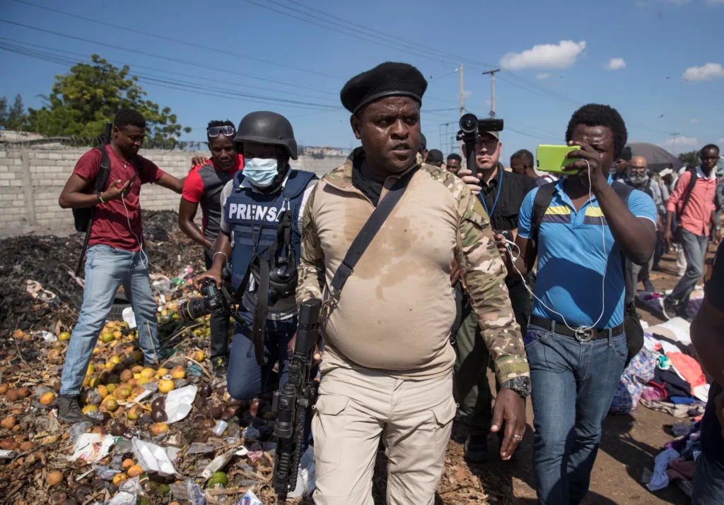 OPERATIVO CONTRA EL BASTIÓN DE 'BARBECUE' SE SALDA CON SUPUESTOS DELINCUENTES MUERTOS EN HAITÍ