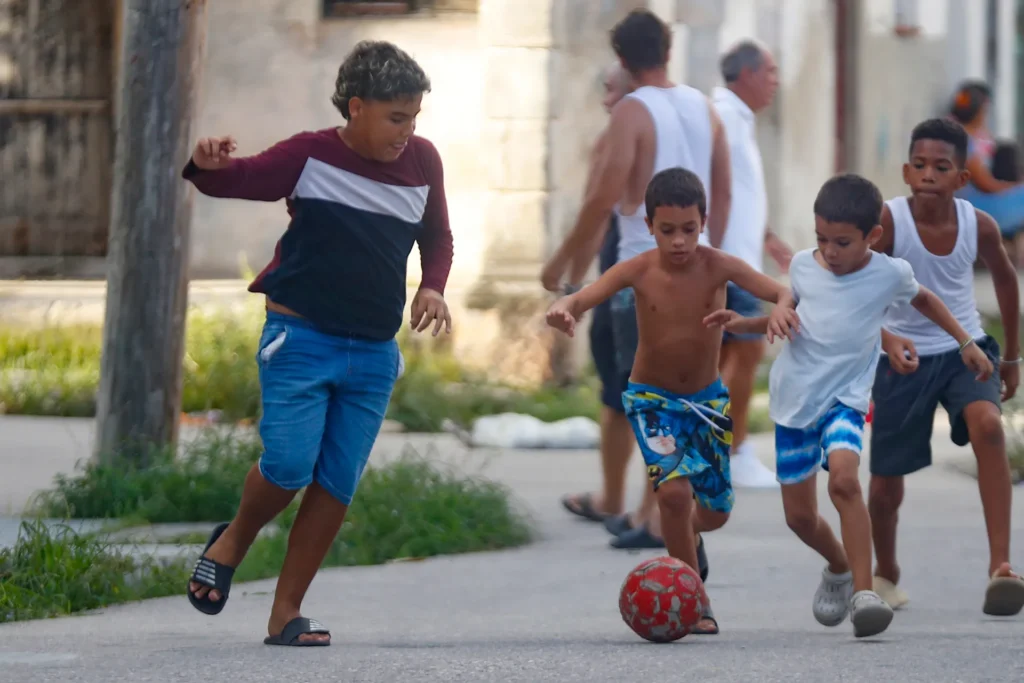UNICEF PRONOSTICA PARA LA INFANCIA UN FUTURO MARCADO POR EL CLIMA, LA DEMOGRAFÍA Y LA TECNOLOGÍA