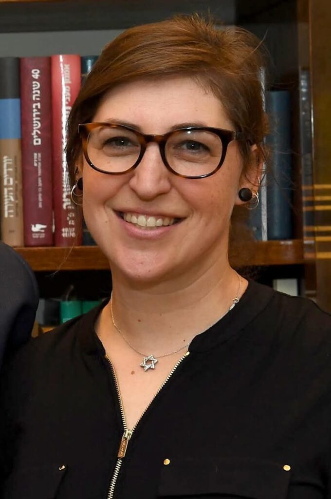 ¡FELIZ CUMPLEAÑOS, MAYIM BIALIK!