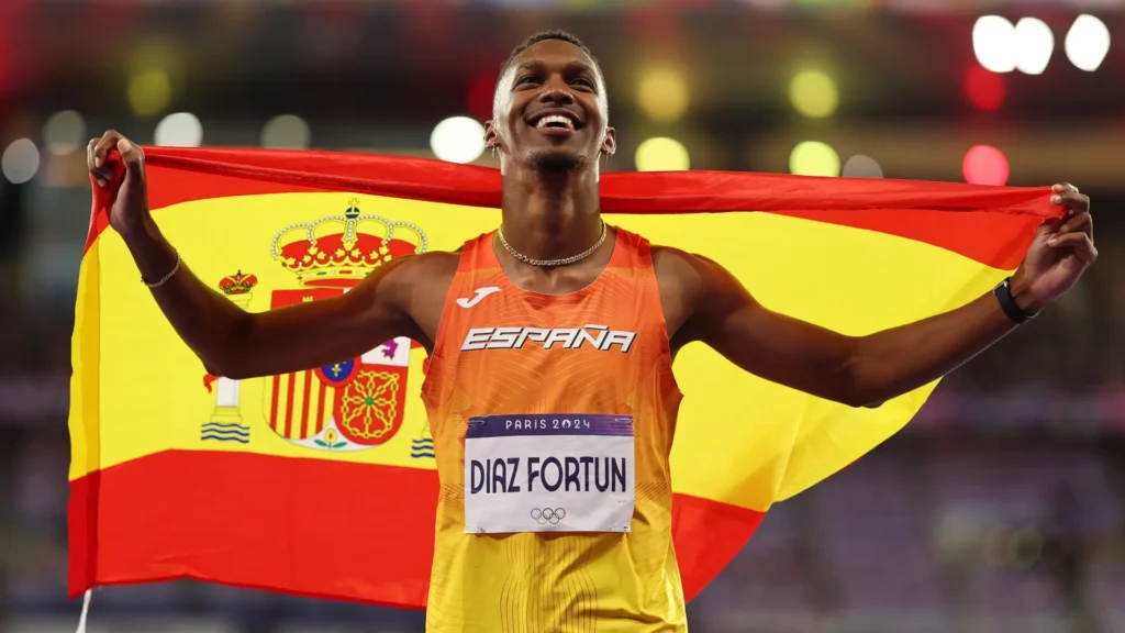 JORDAN DÍAZ: "CUANDO SALÍ AL CALENTAMIENTO DE LA FINAL DE PARÍS Y LLOVÍA, DIJE 'NO ME JODAS'" 4 JORDAN DÍAZ: "CUANDO SALÍ AL CALENTAMIENTO DE LA FINAL DE PARÍS Y LLOVÍA, DIJE 'NO ME JODAS'"