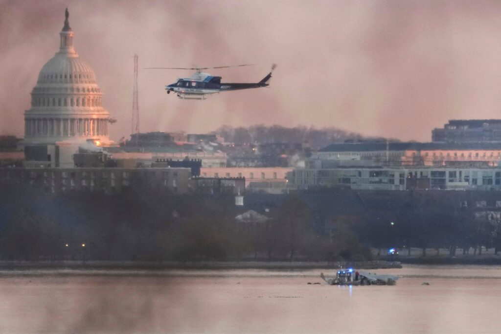 LA AVIACIÓN DE EEUU RESTRINGUE VUELOS CERCA DEL AEROPUERTO DE WASHINGTON