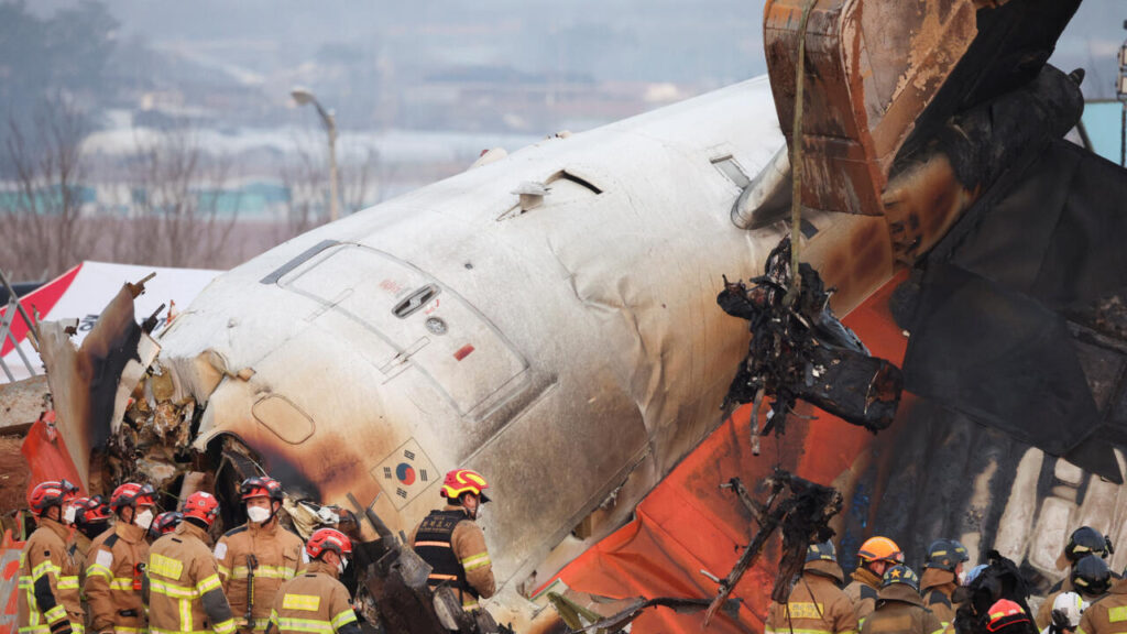 TERMINANDE IDENTIFICAR A LAS 179 VÍCTIMA MORTALES DEL ACCIDENTE AÉREO EN COREA DEL SUR