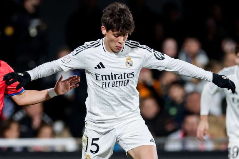 ARDA GULLER ANOTA DOS GOLES Y EL MADRID ENTRA EN OCTAVOS DE LA COPA DEL REY 10 ARDA GULLER ANOTA DOS GOLES Y EL MADRID ENTRA EN OCTAVOS DE LA COPA DEL REY