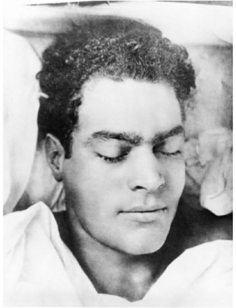 LA MUERTE DE MELLA Y LAS MENTIRAS DE LA HISTORIA