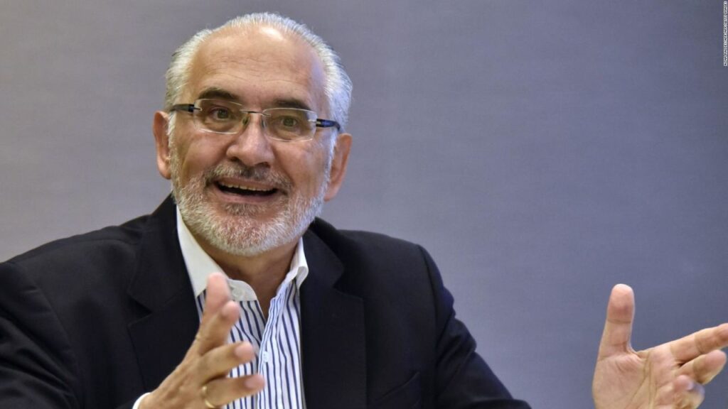 OTROS DOS LÍDERES POLÍTICOS SE UNEN AL MAYOR BLOQUE OPOSITOR PARA ELECCIONES EN BOLIVIA 5 OTROS DOS LÍDERES POLÍTICOS SE UNEN AL MAYOR BLOQUE OPOSITOR PARA ELECCIONES EN BOLIVIA