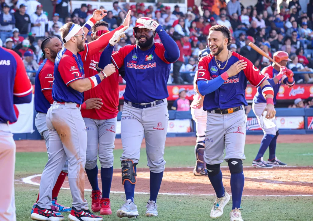 DOMINICANA Y MÉXICO LOGRAN SEGUNDOS TRIUNFOS EN SERIE DEL CARIBE