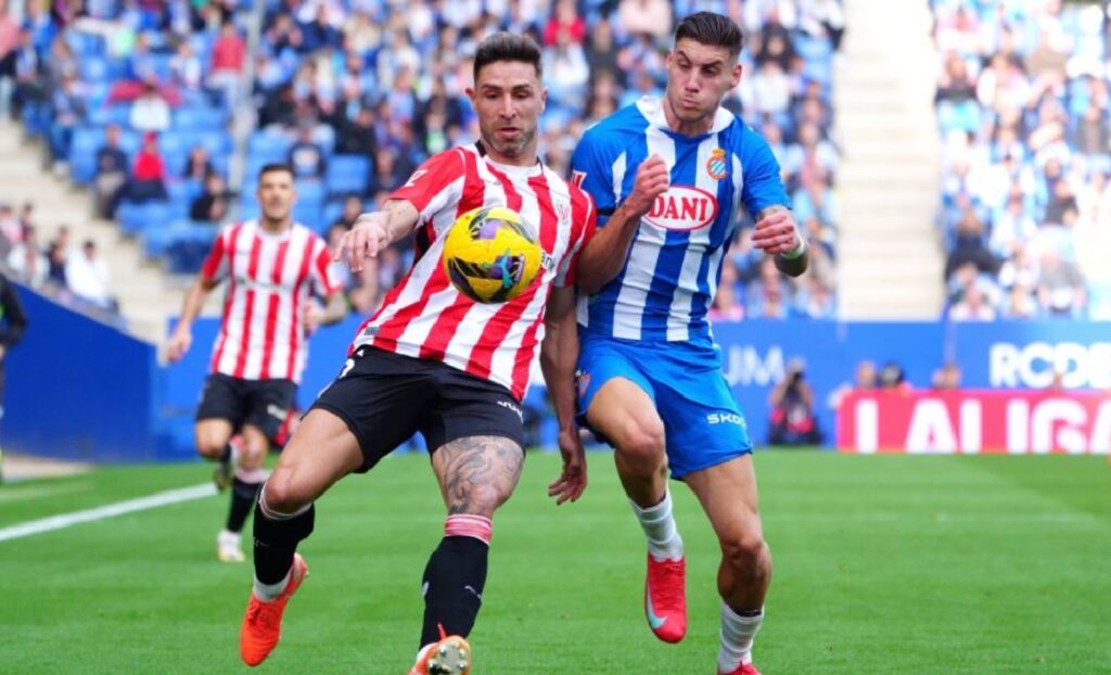 EL ATHLETIC CLUB NO PASA DEL EMPATE ANTE EL ESPANYOL EN CORNELLÁ