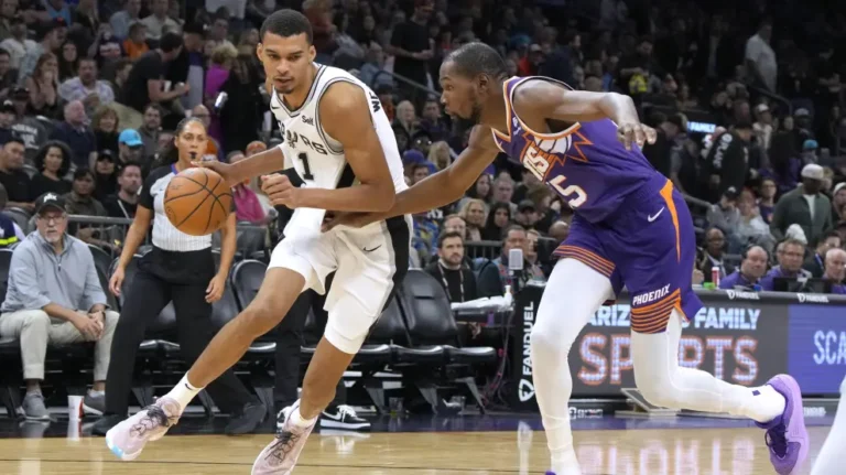 VÍCTOR WEMBANYANA SE PERDERÁ EL RESTO DE LA TEMPORADA TRAS DIAGNÓSTICO DE COÁGULO