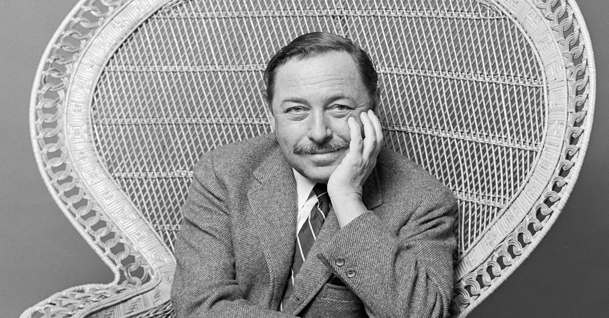 En la foto el dramaturgo estadounidense Tennessee Williams