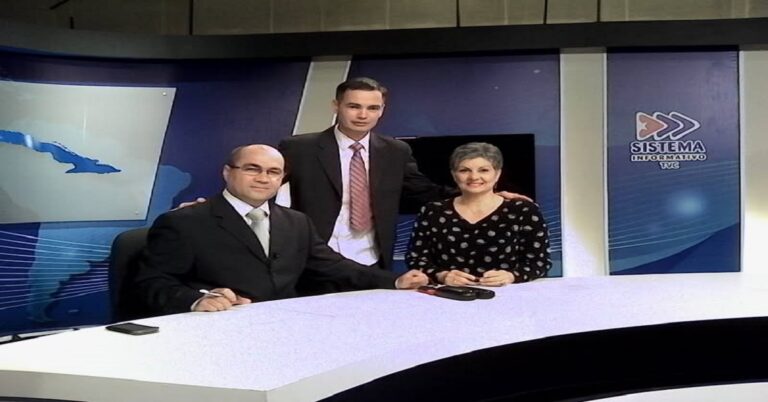 En la foto, los presentradores de la Televisión Cubana Rodobaldo Hernández, Laritza Ulloa y Pavel Otero