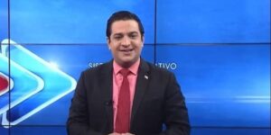 En la imagen se ve a Humberto López, un sucio defensor del gobierno cubano