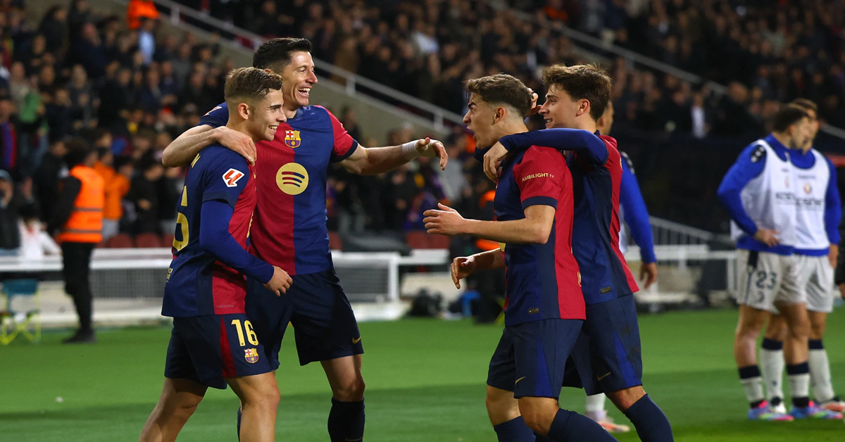 En la foto, el Barcelona en su victoria ante Osasuna