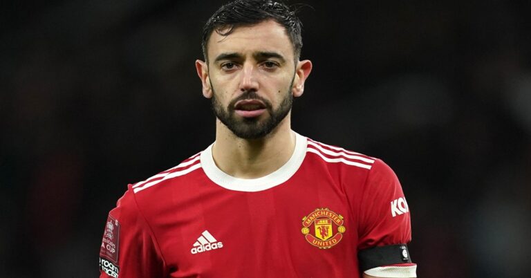 En la foto, el futbolista portugués del Manchester United Bruno Fernandes