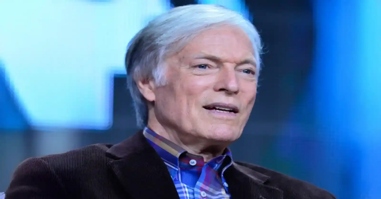 En la foto, el actor estadounidense Richard Chamberlain