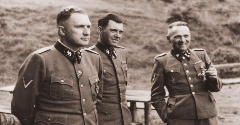 En la foto, criminales de guerra nazis