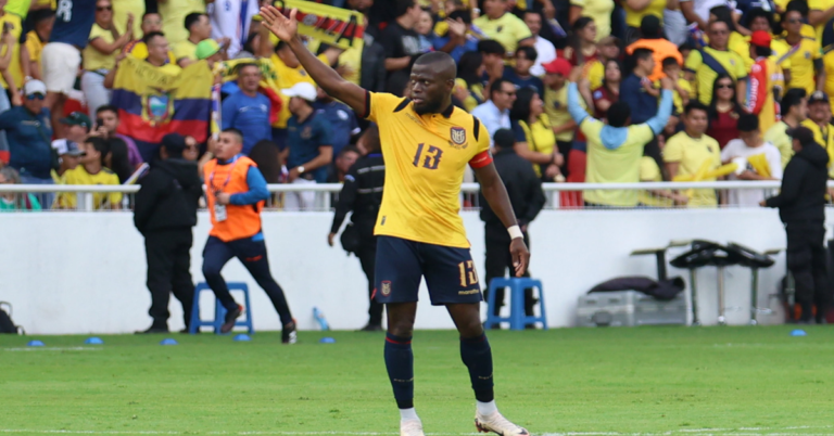 En la foto el futbolista ecuatoriano Enner Valencia