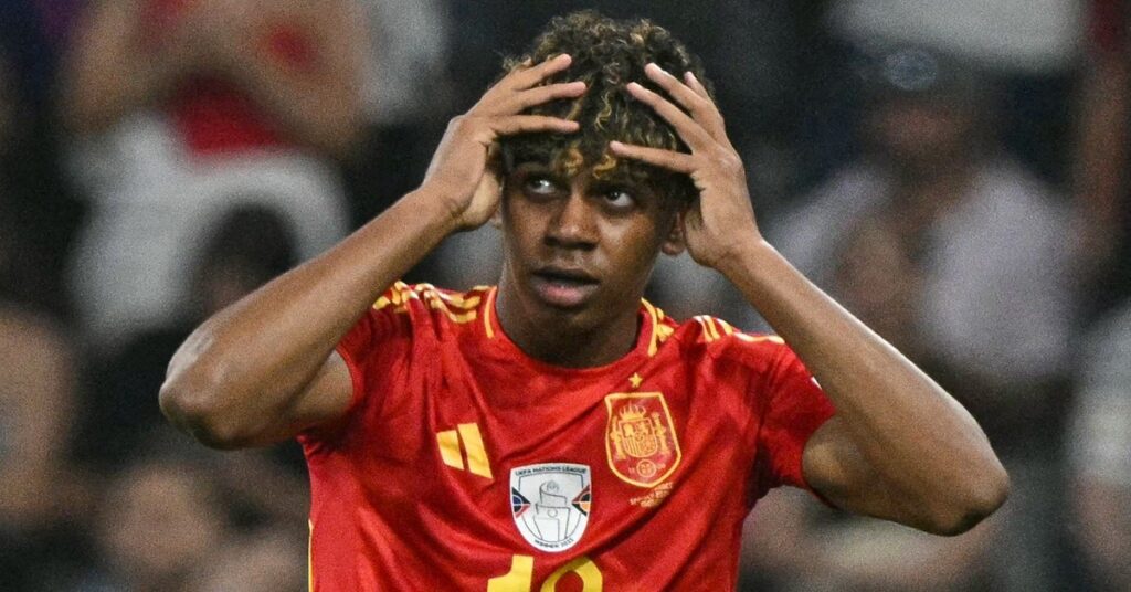 En la foto, Lamine Yamal, que falló un penal para España en la tanda que le dio el triunfo ante Países Bajos