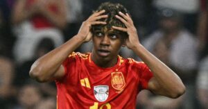 En la foto, Lamine Yamal, que falló un penal para España en la tanda que le dio el triunfo ante Países Bajos