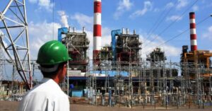 En la foto, una termoeléctrica cubana