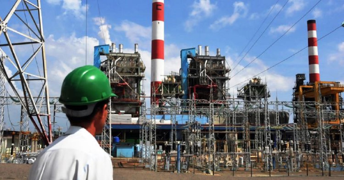 En la foto, una termoeléctrica cubana