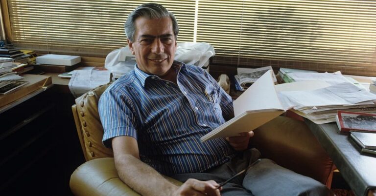 En al foto, el escritor peruano Mario Vargas Llosa