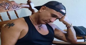 En la foto, el autor de este texto