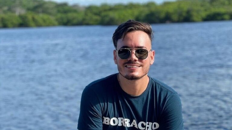 En la foto, Sandro Castro, Nieto de Fidel Castro