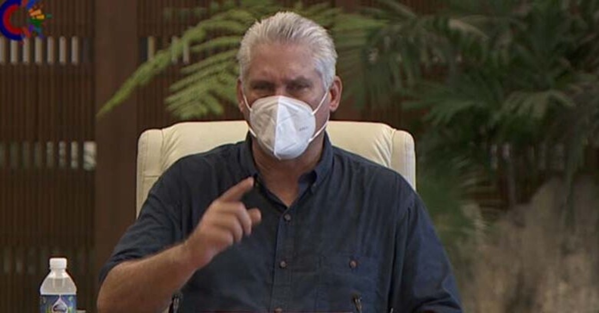 En la foto, Miguel Díaz-Canel, el día que llamó a los cubanos a enfrentarse entre ellos mismos