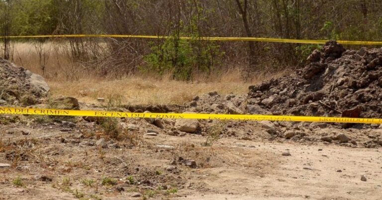 En la foto, zona de Colima donde se encontraron fosas clandestinas con cadáveres