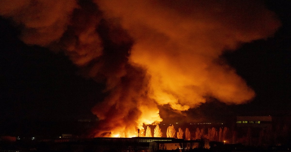 En la foto, incendios en Kursk tras ataque ucraniano
