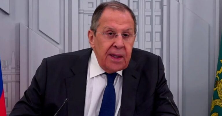 En la foto, el canciller ruso Serguei Lavrov