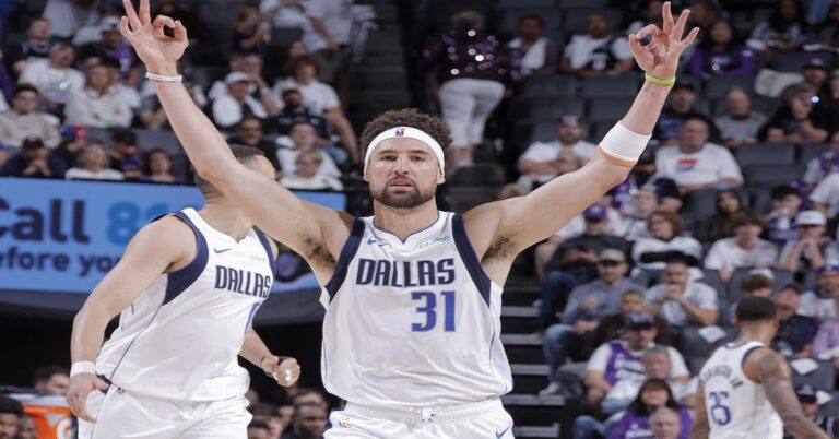 En la foto, jugadores de los Dallas Mavericks