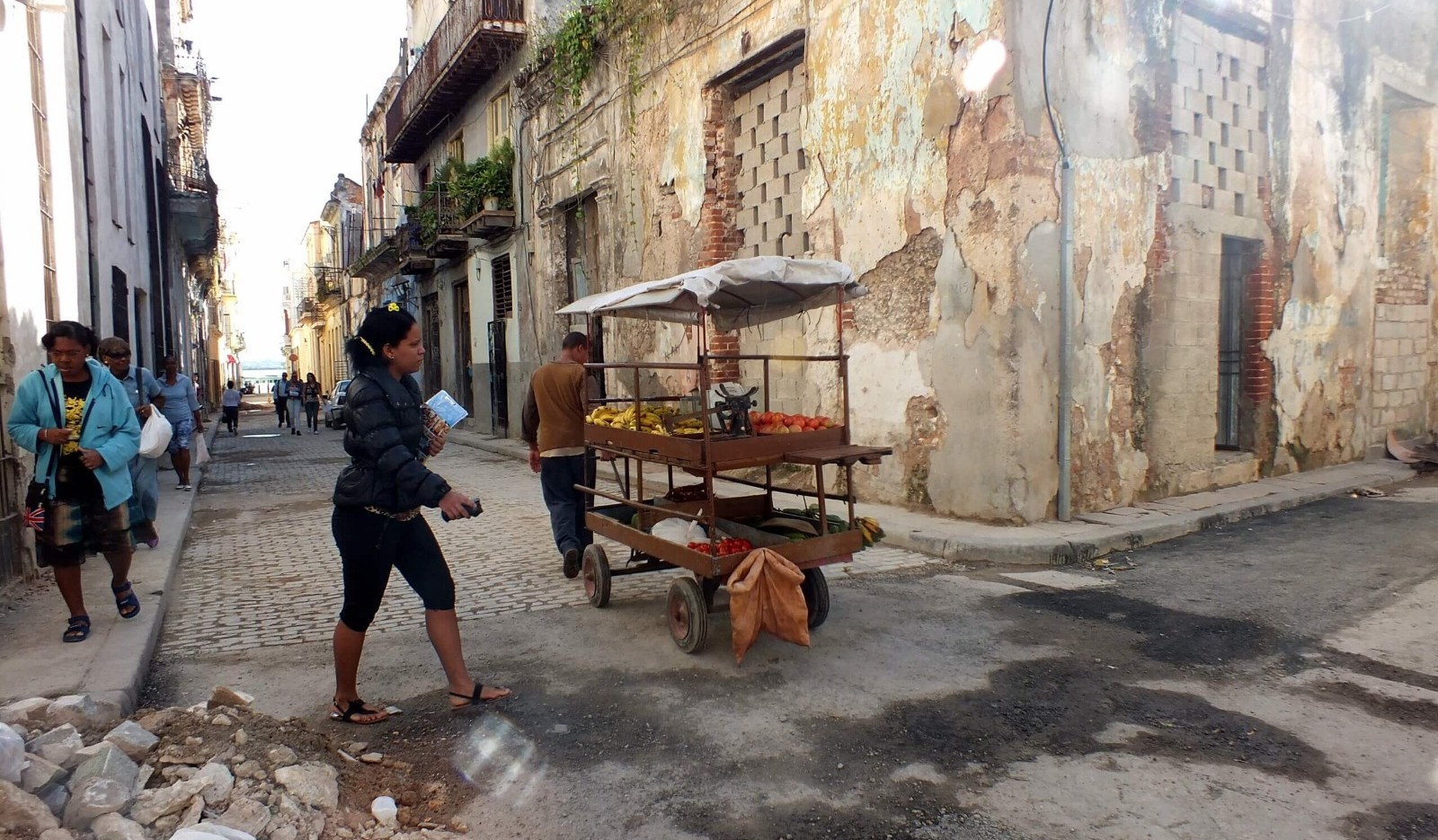 En la foto, una imagen de la pobreza en Cuba