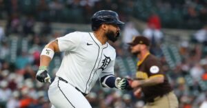 En la foto, Gleyber Torres, de los Tigres, importante en la victoria ante Padres