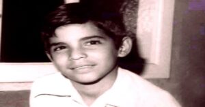 En la foto, el autor cuando niño