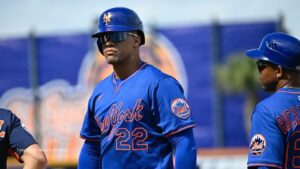 En la foto, el jardinero dominicano de los Mets Juan Soto