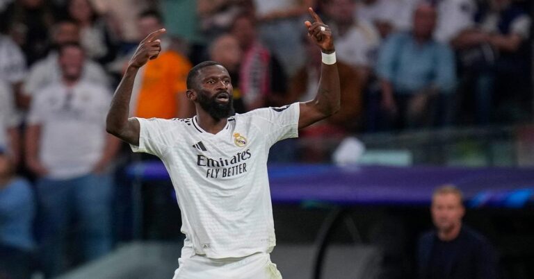 En la foto, Antonio Rüdiger durante un partido de Liga