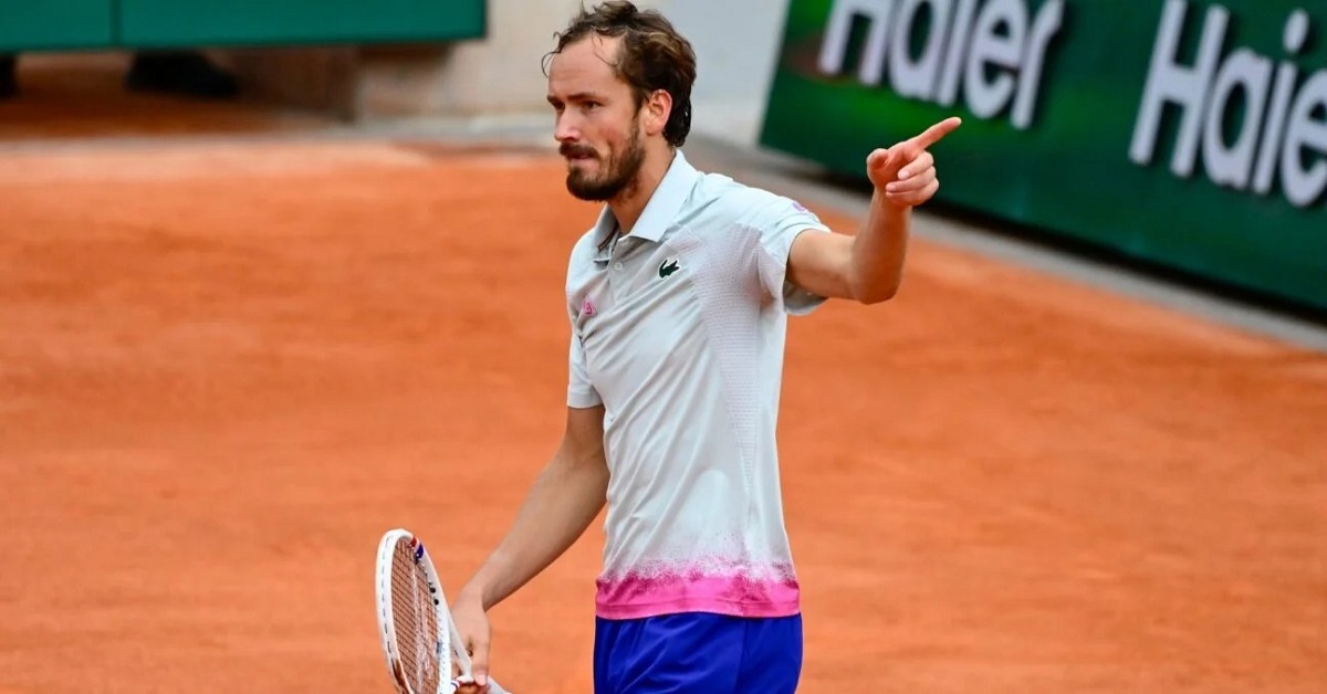 En la foto, el ruso Daniil Médvedev en Roland Garros 2025