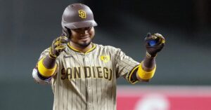 En la foto, el toletero de los Padres de San Diego Luis Arráez