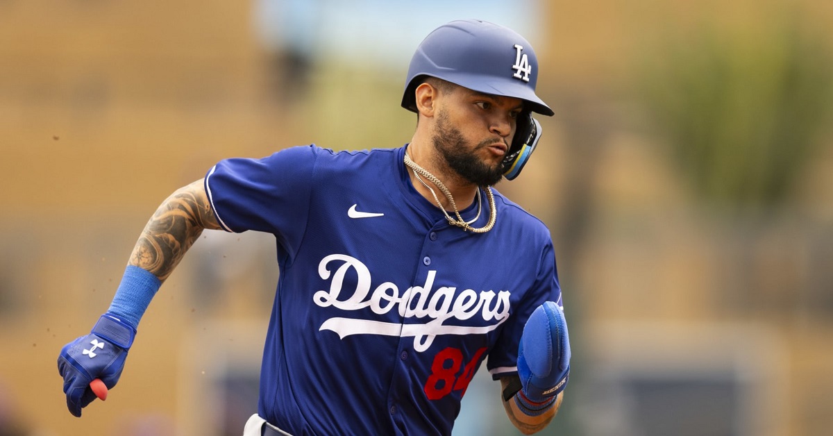 En la foto, el jardinero cubano Andy Pages