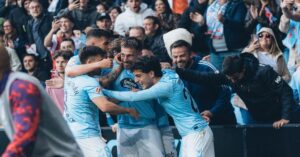 En la foto, jugadores del Celta de Vigo celebran un gol