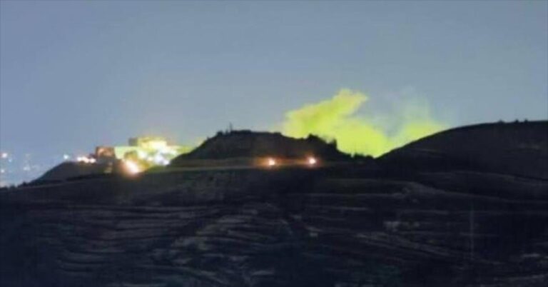 En la foto, momentos del bombardeo de Israel a Siria