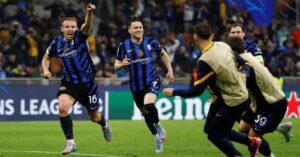 En la foto, el Inter de Milán celebra un gol ante el Barcelona